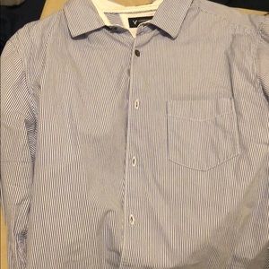 American Eagle button down
